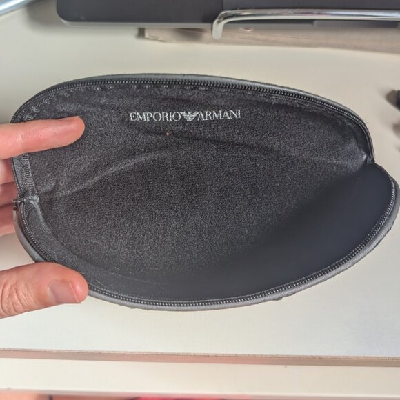 GIORGIO ARMANI Sunglasses Matte Bordeaux Brown Lens AR8037 5306/73 56 18 140 3N - Picture 10 of 13